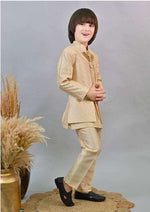 Silk Sequins Embellished Threadwork Detailed Sherwani With Pant & Necklace Set in Germany Namma Markt