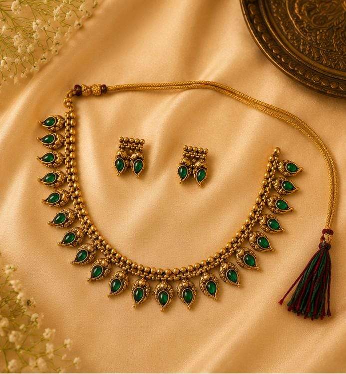 Traditional South Indian Antique Gold Mango Design Green Kemp Stone Necklace Set in Germany