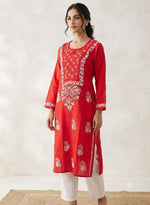 Women’s Red Lucknowi Chikankari Straight Kurta in Berlin Namma Markt