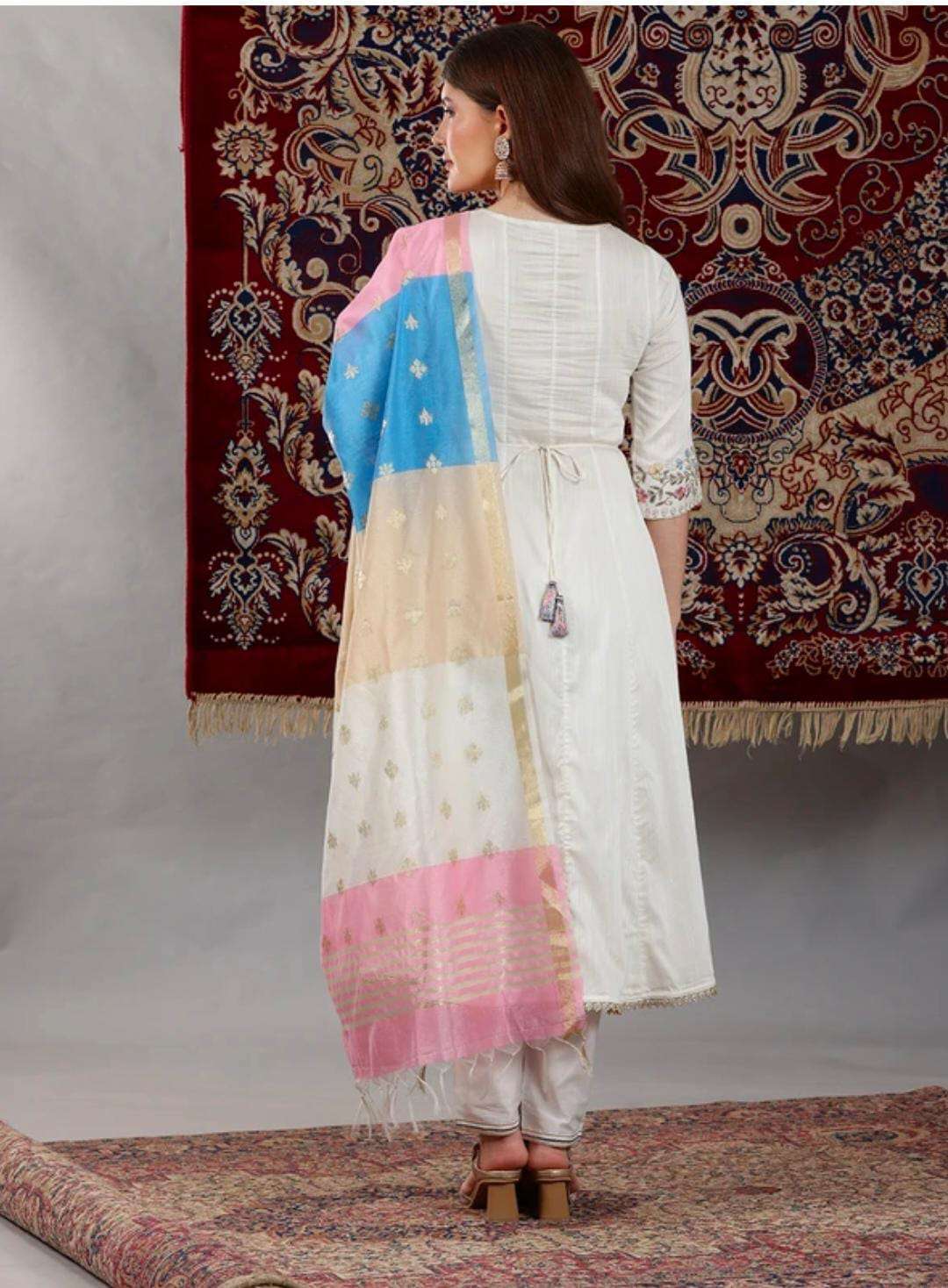 Women Viscose Rayon Kurta Pant Attached Dupatta Set in Germany