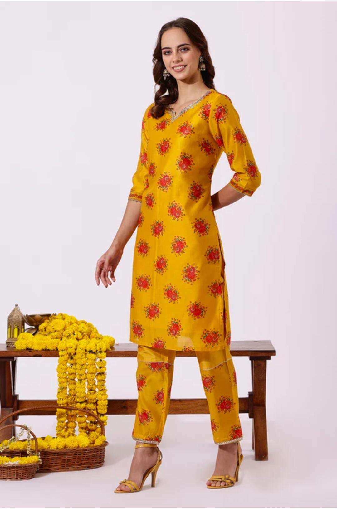 Women Polyester Kurta Pant Dupatta Set in Germany Namma Markt