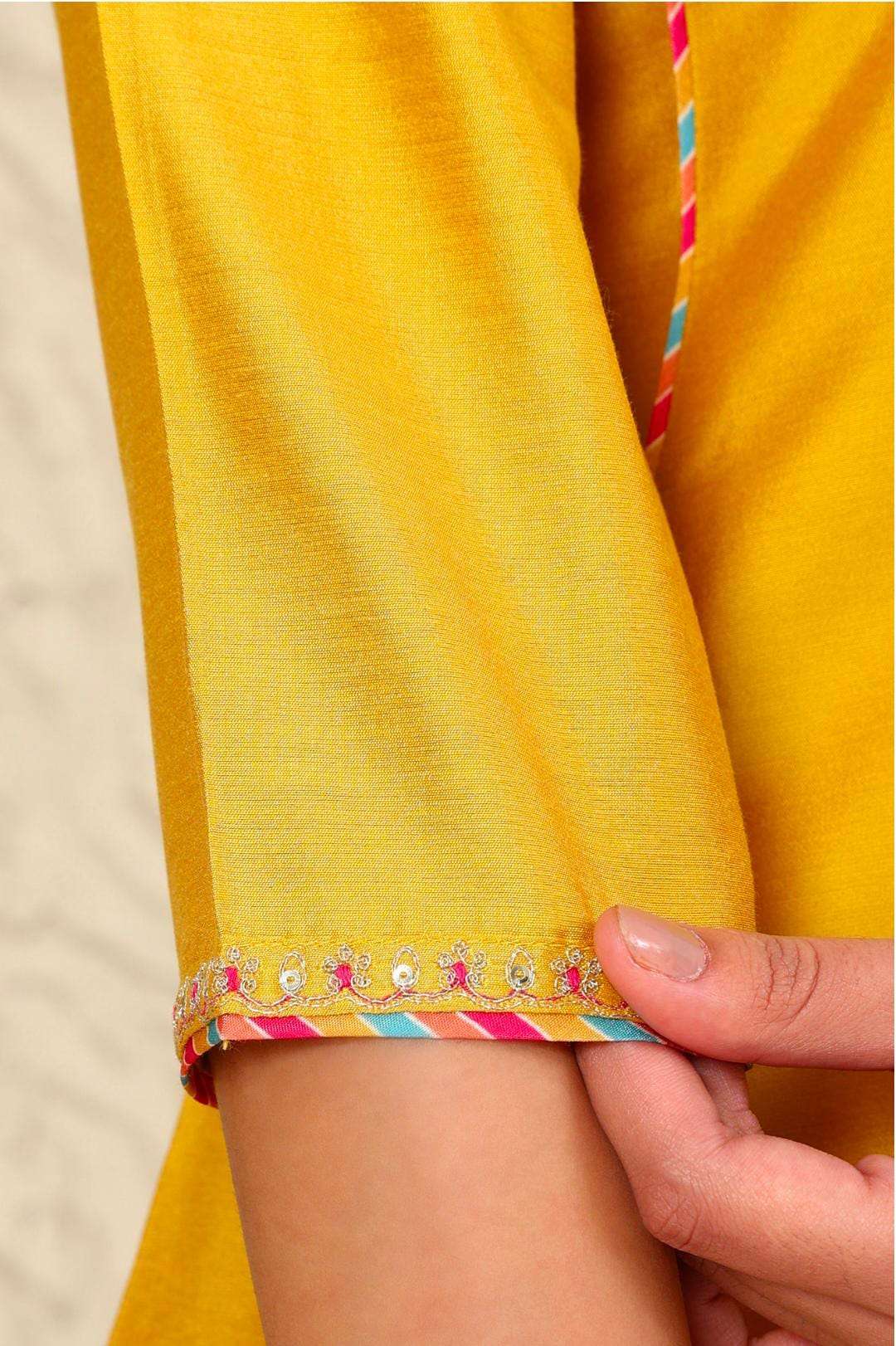 Yellow Solid Dori Embroidered Festive Straight Kurta with Pant in Berlin Namma Markt
