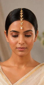Gold-Plated Pearl Maang Tikka in Germany