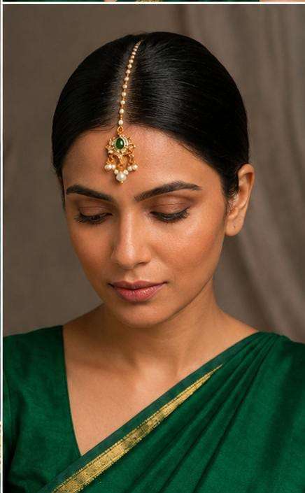 Traditional Gold-Plated Emerald and Pearl Kundan Maang Tikka in Germany Namma Markt