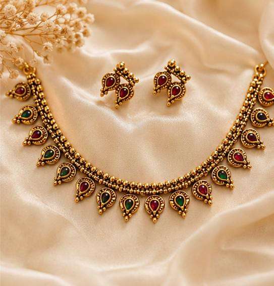 Traditional Antique Gold-Plated Choker Necklace & Earring Set in Germany Namma Markt