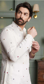 Floral Embroidered Cotton Silk Kurta and Pyjama for Men in Berlin