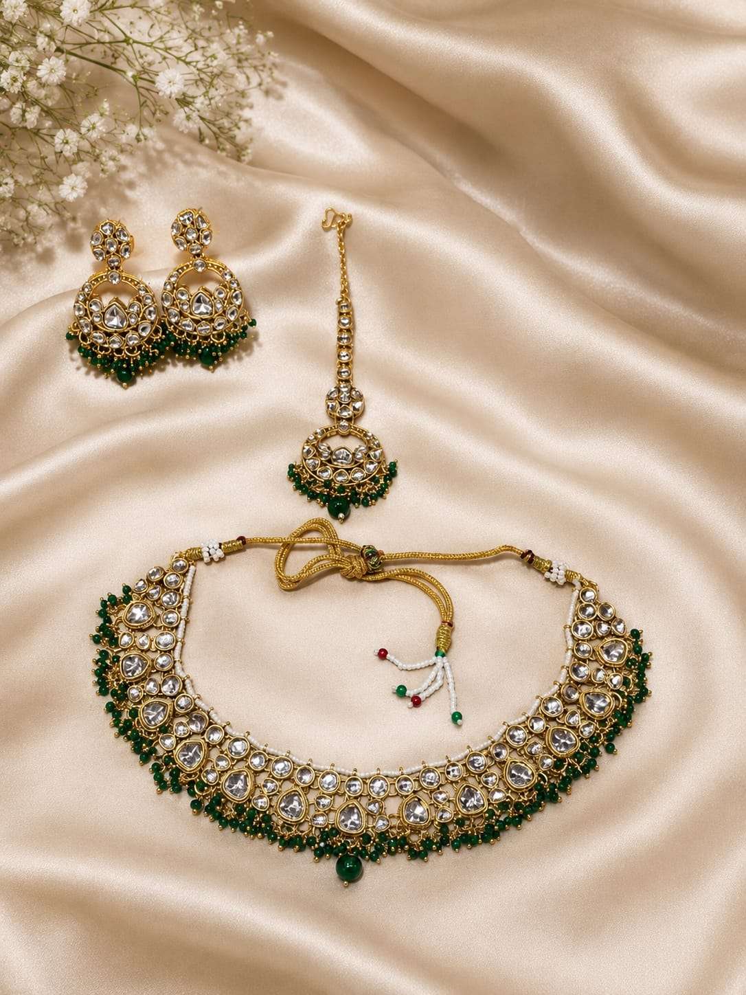 Traditional Indian Kundan Choker Bridal Jewellery Set in Berlin