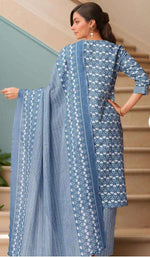 Floral Printed V-Neck Thread Work Pure Cotton Kurta With Trousers & Dupatta in Germany Namma Markt
