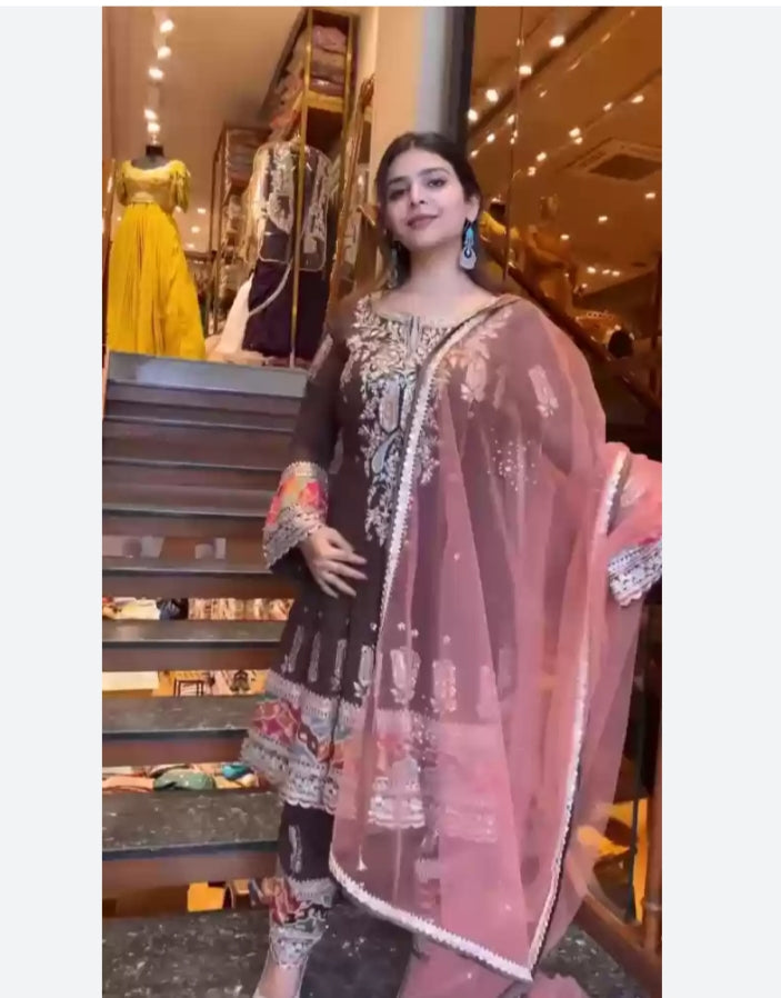 Heavy Faux Georgette Pant and dupatta set in Poland