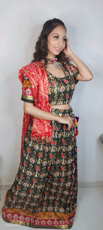 Print Lehenga in Berlin
