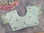 Slim Fit Blouse in Essen