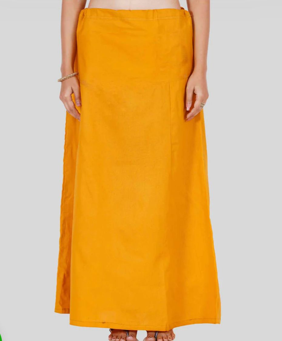 Cotton Blend Petticoat/Saree Underskirt in Germany