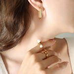 OVAL HOOP EARRING 18K GOLD PLATED