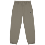 Form Fluffy Jogginghose – schwarze Stickerei