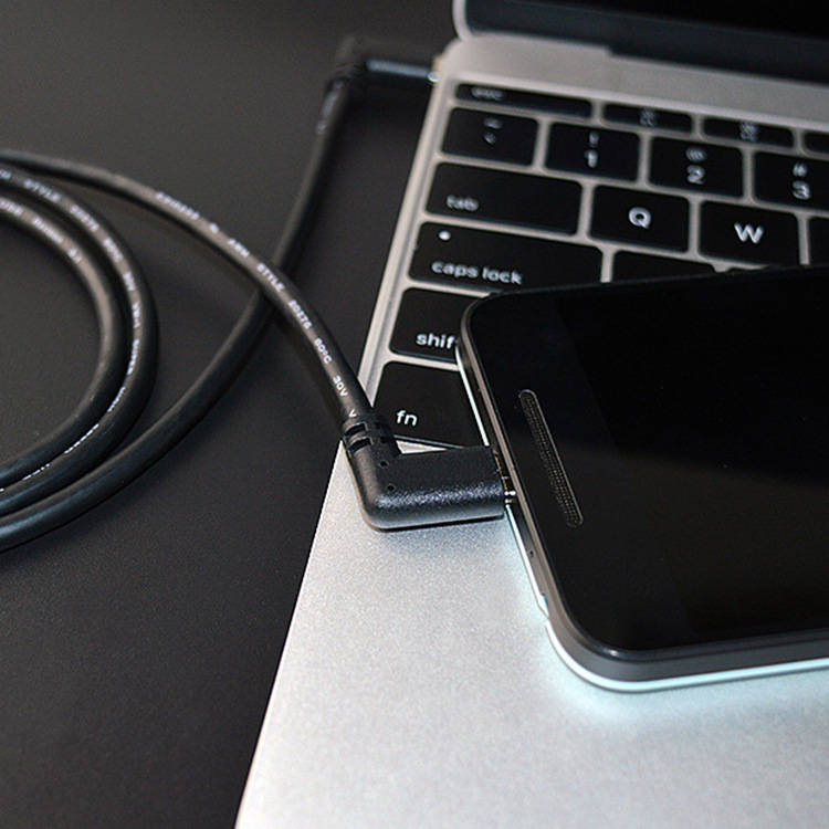 USB 3.1 Gen 2 Kabel 100 cm Typ C Stecker zu Stecker 2x Winkel in Schwarz | System-S