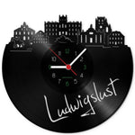 Wanduhr aus Vinyl Skyline Ludwigslust