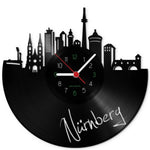 Wanduhr aus Vinyl Skyline Nürnberg