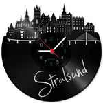 Wanduhr aus Vinyl Skyline Stralsund