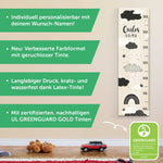 Messlatte mit Namen für Kinder im Wolken Design