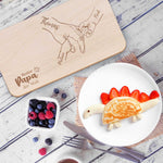 Frühstücksbrettchen mit Gravur "Kinderhände halten Papa"
