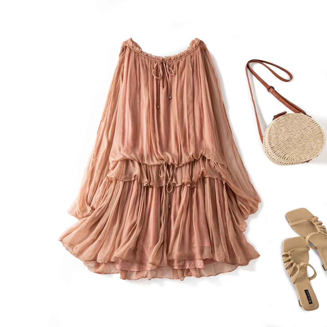 Elegantes Damen Sommerkleid aus Seide | Boho Stufenkleid Nude