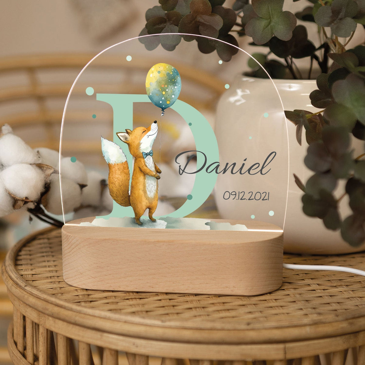 Kinder LED Nachtlicht mit Sockel aus Holz - "Initial Tiere"