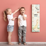 Messlatte mit Namen für Kinder im Giraffe Design Namma Markt