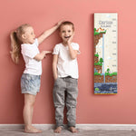 Messlatte mit Namen für Kinder im Pixelerde Design