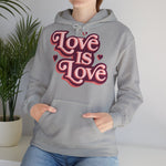 Love Is Love Hoodie – Retro Herz Pride Kapuzenpullover