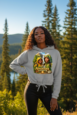 Damen Cropped Hoodie „Adventure Together“ | Sustainable Streetwear