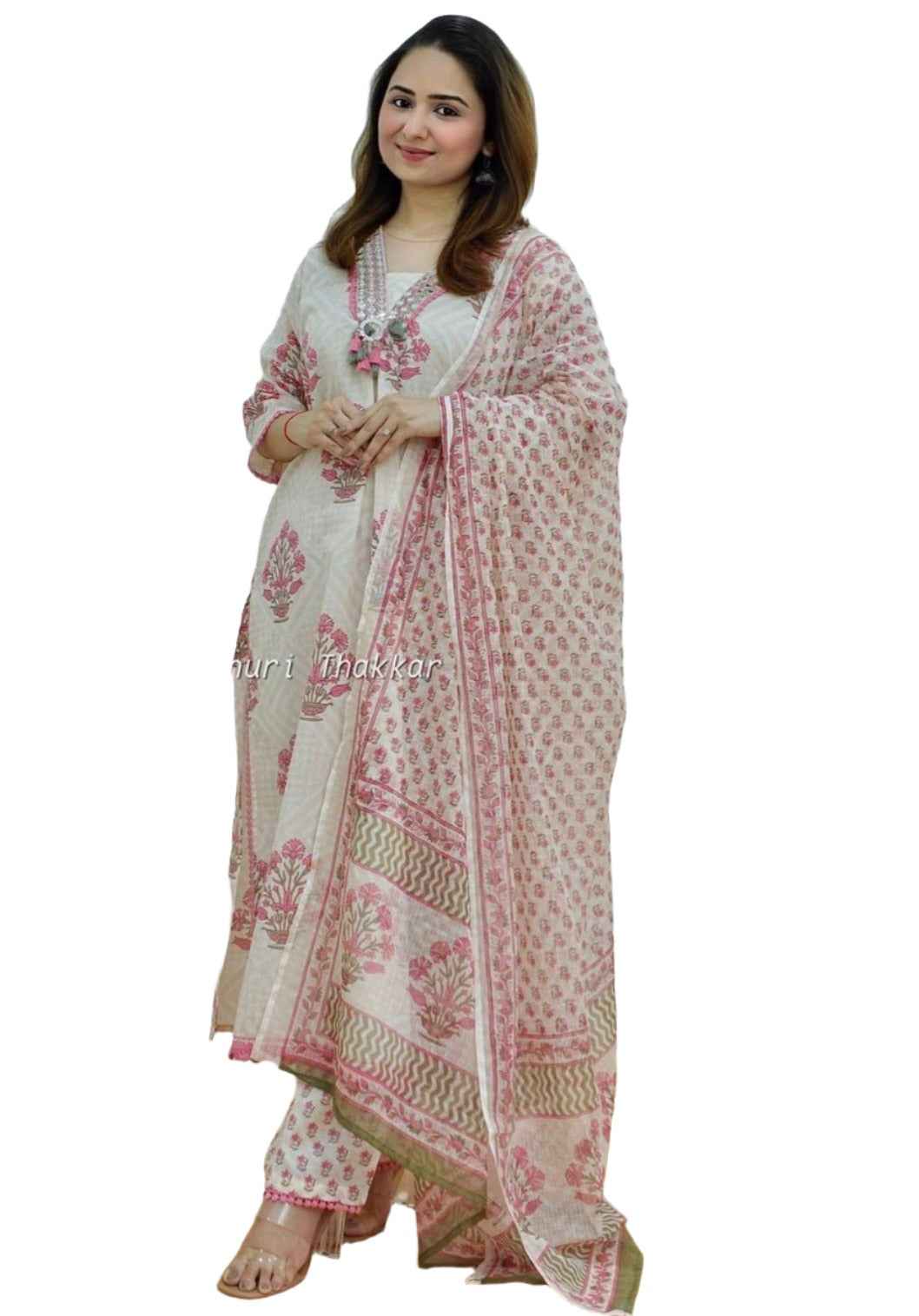 Pure Cotton Outfit In Munich