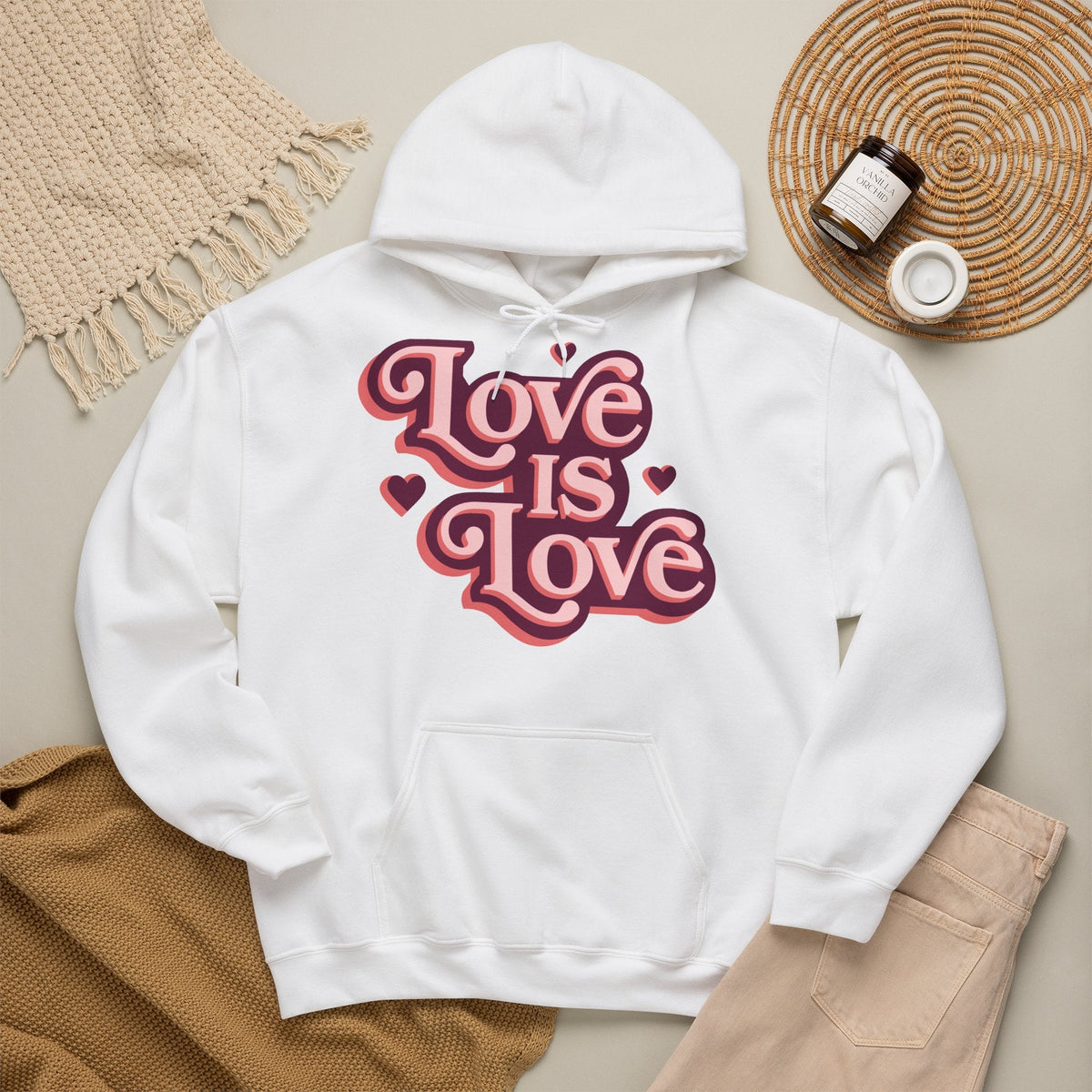 Love Is Love Hoodie – Retro Herz Pride Kapuzenpullover