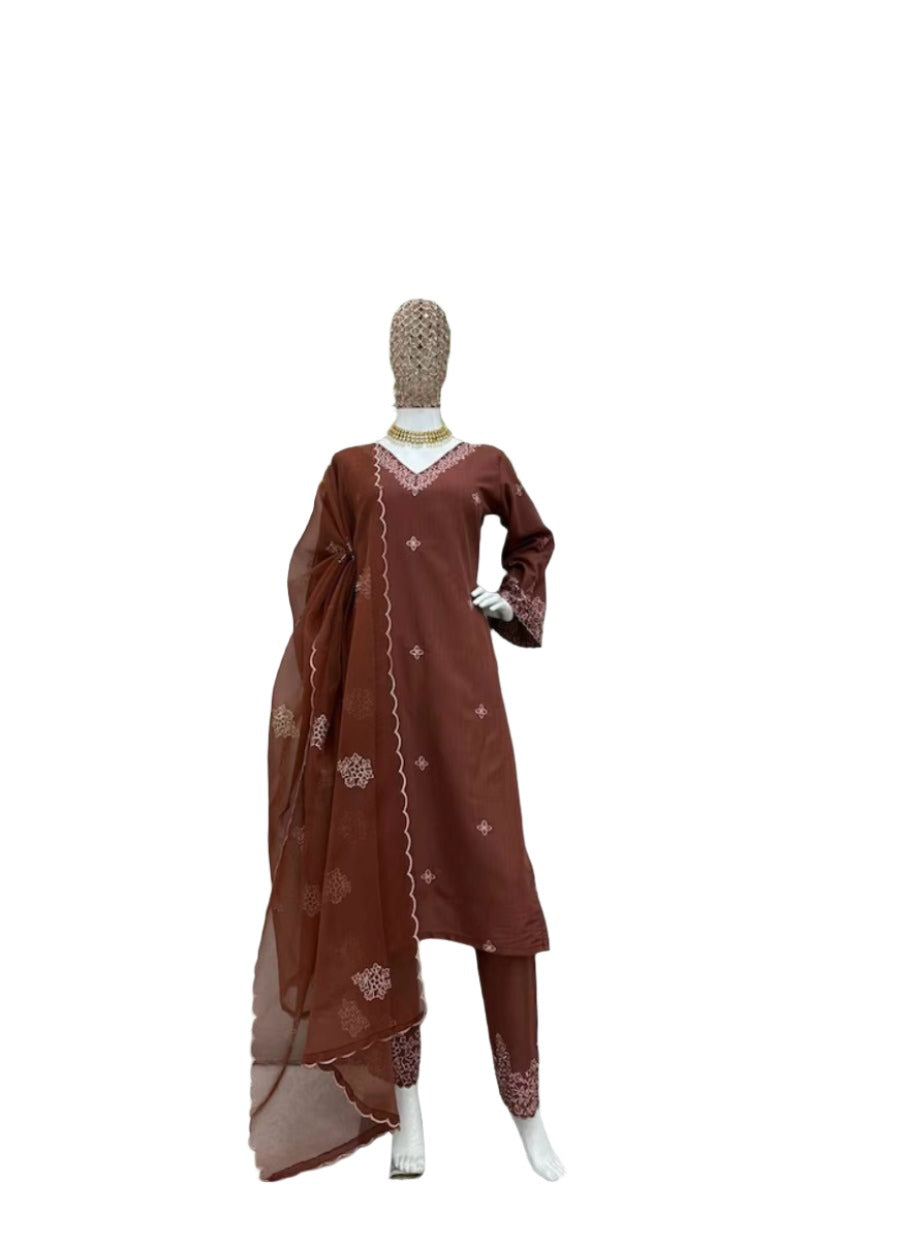Pakistani suit Sets For Eid