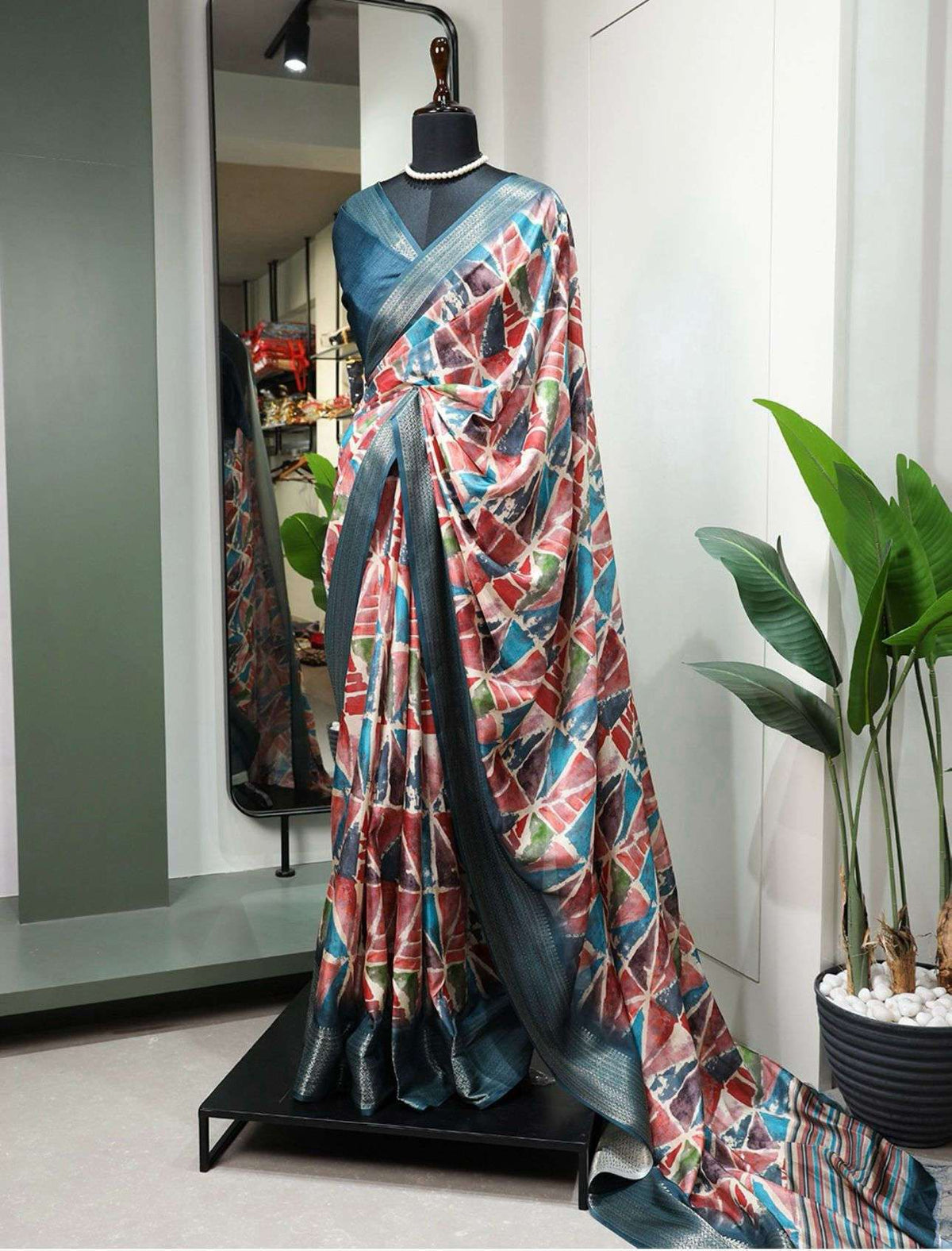 * Dola Silk Saree(New Collection)