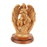 Handgeschnitzte Krippenszene mit Engel – Olivenholzskulptur aus Bethlehem (30 cm)