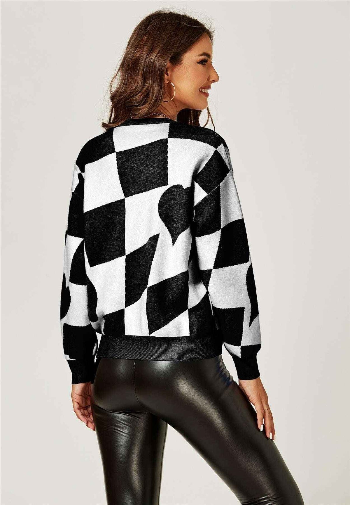 Comfy Geometric Pattern Jumper Top In Black & White Namma Markt