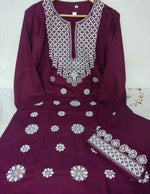 Lucknowi Chikankari Kurta Set In Germany