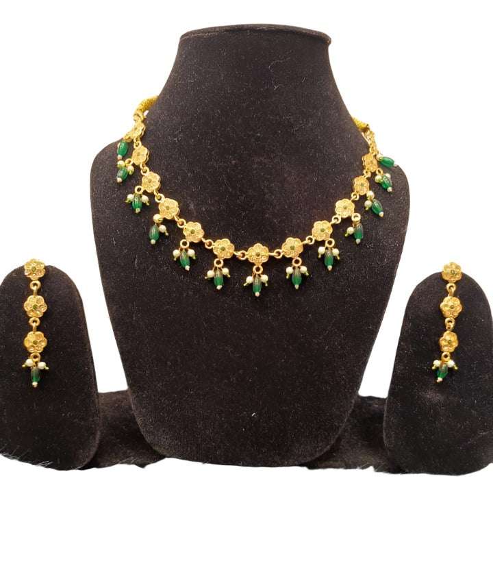 Green Gold-Plated Stone-Studded Necklace & Earrings