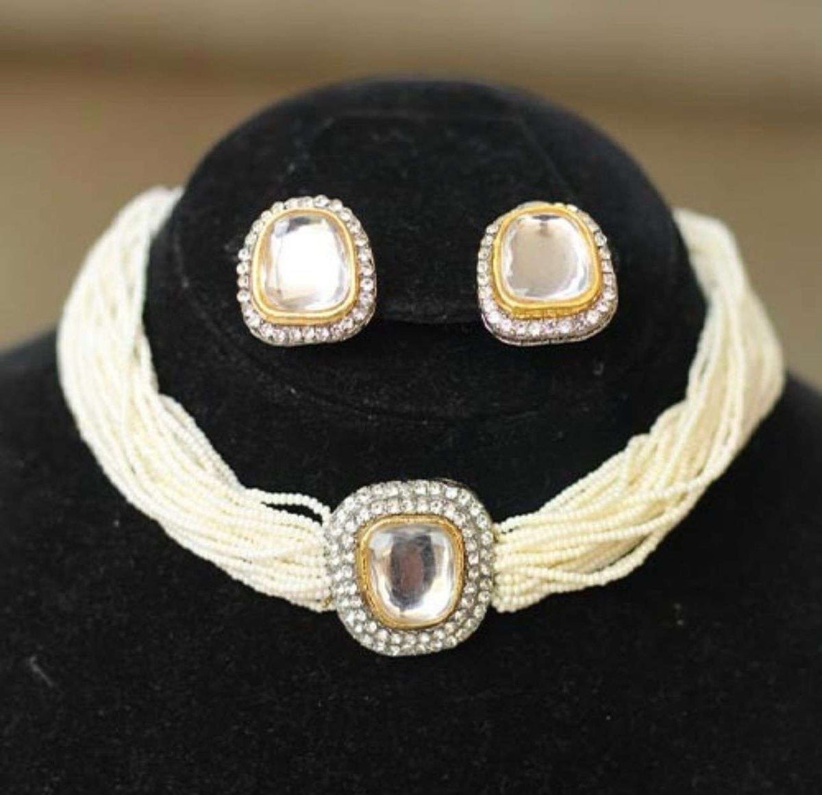 Choker Necklace