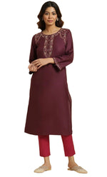 Indian Embroidered Kurta In Germany