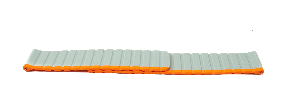 Armband 22 mm aus Silikon magnetisch für Samsung Galaxy Watch 5 4 in Orange | System-S