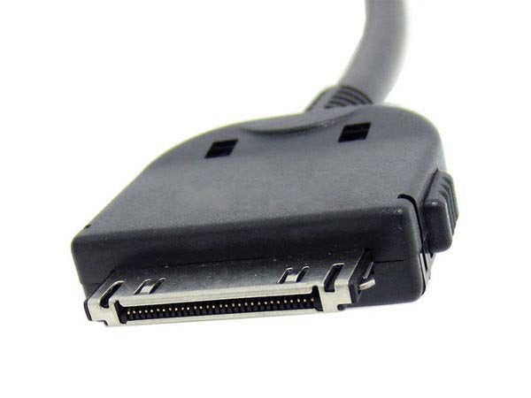 KFZ Auto für iPhone iPod 30-Pin Anschluss für VW Audi Media In AMI MDI | System-S