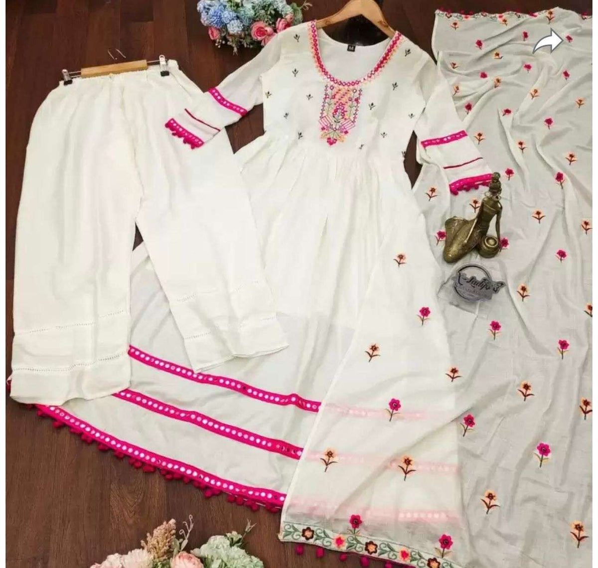 Holi Special Outfit In Germany