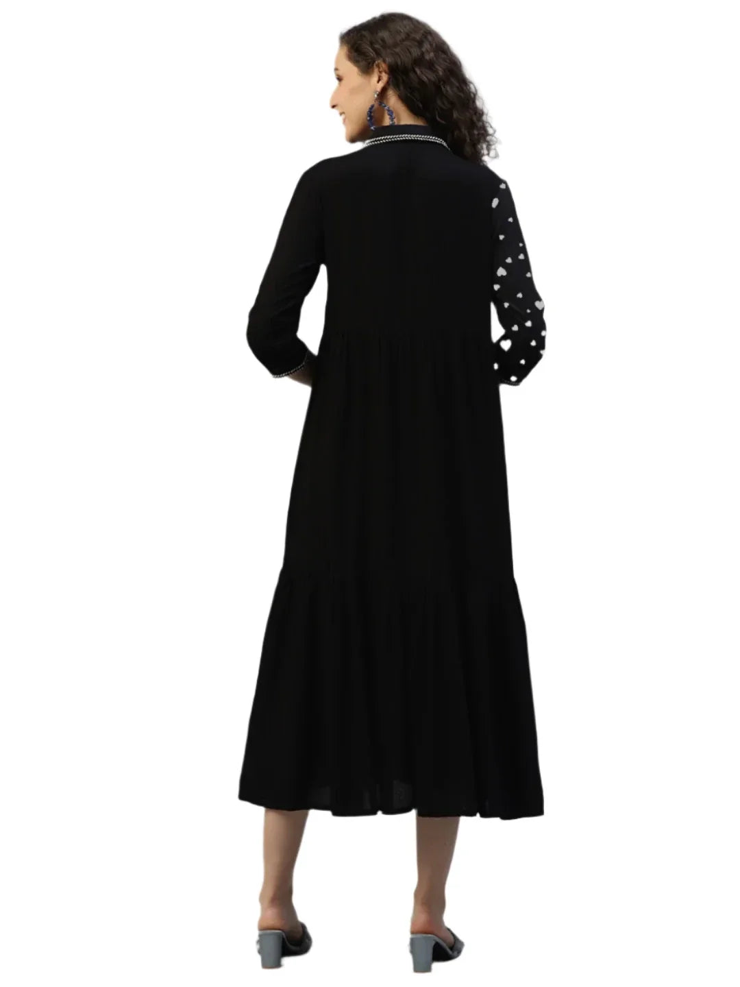 Black Color Blocked Heart Printed Women'S Shirt Dress in Germany