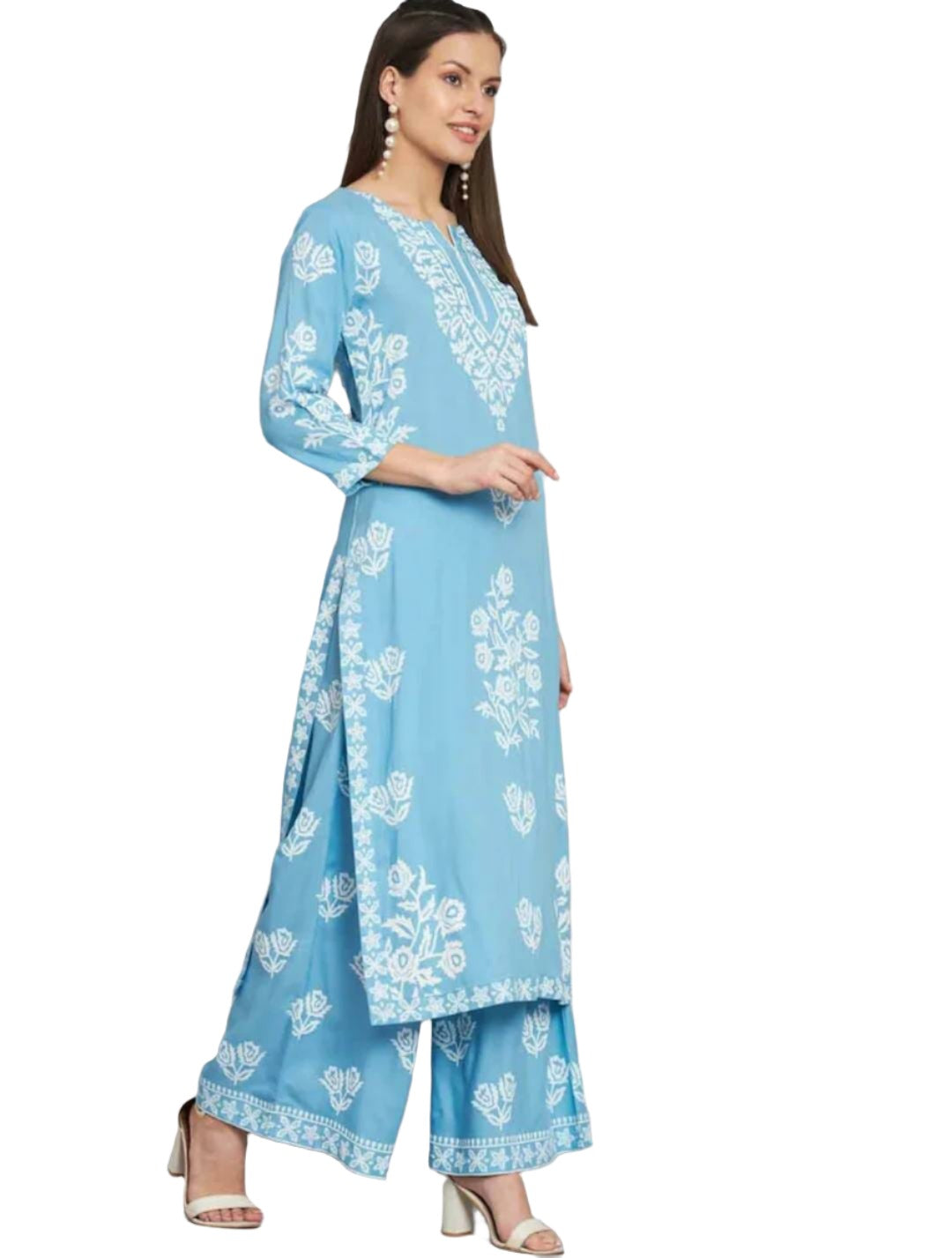 Kurta with Palazzos having Floral Prints