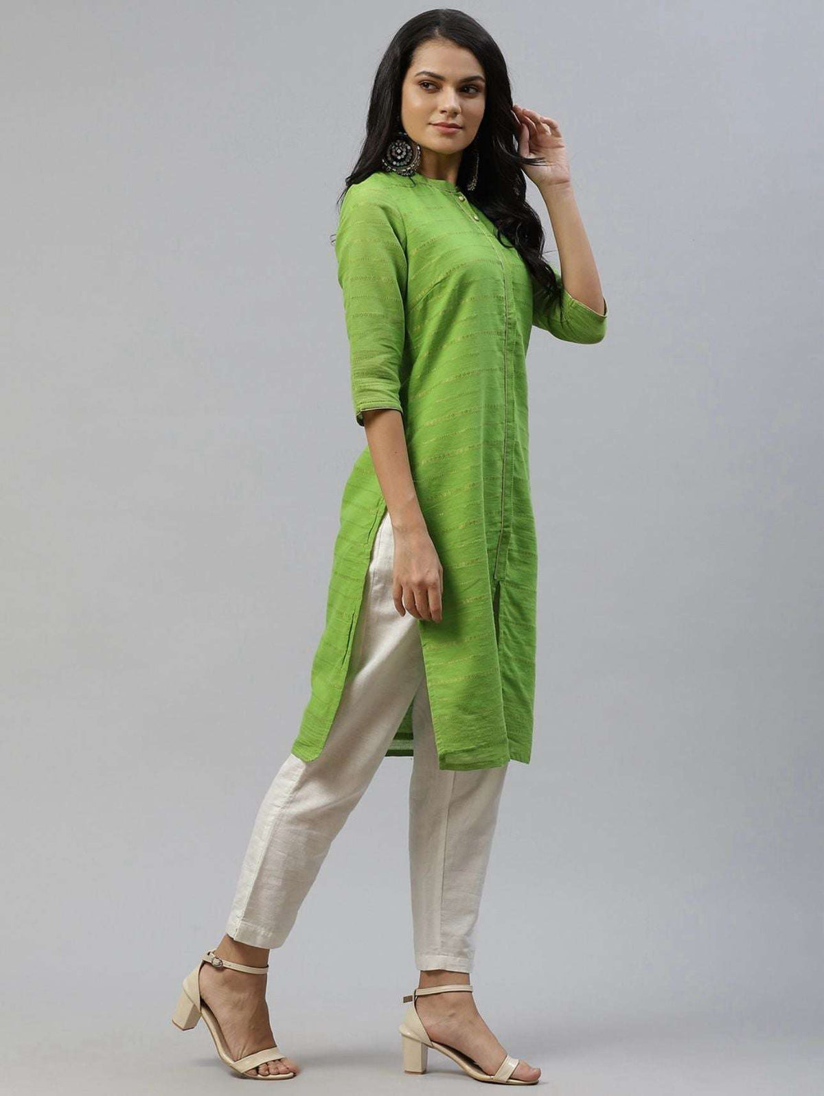 Women Green & Golden Striped Dobby Kurta