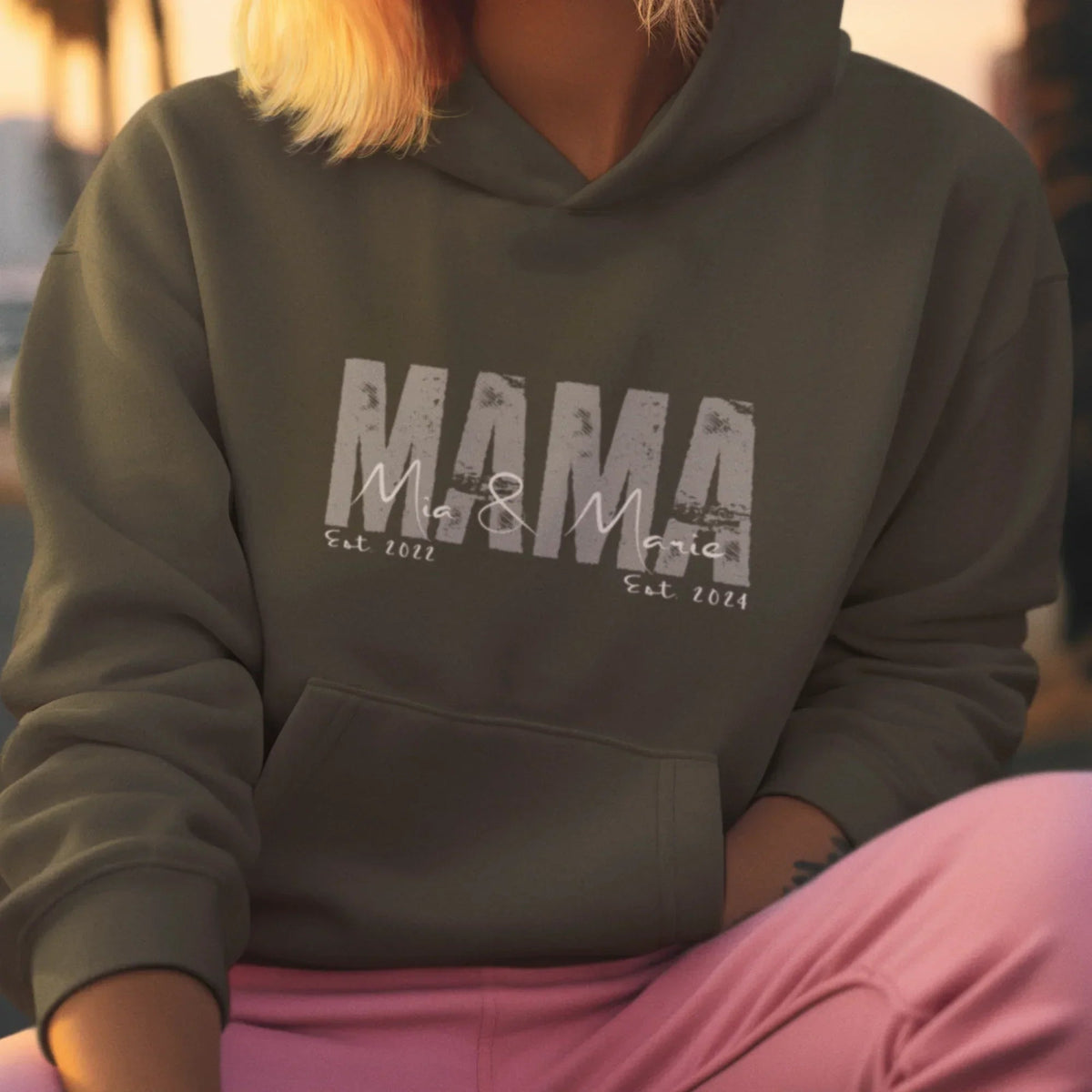 MAMA Hoodie SOLID ROCKS personalisiert