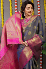 Kanchipuram Handloom Weaving Silk Saree