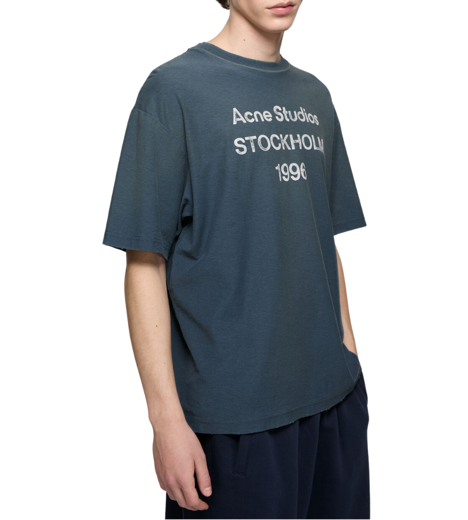 Studio Tee