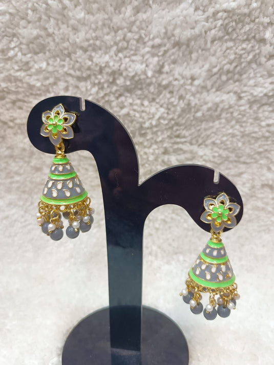 Gold-Plated Dome Shaped Kundan And Beaded Jhumkas